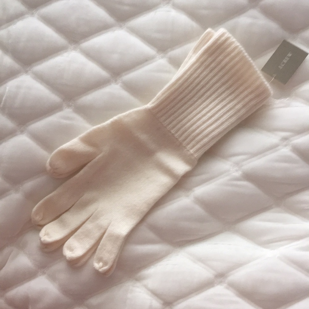 Jcrew 100% cashmere gloves (hat listed separately) - Picture 1 of 2